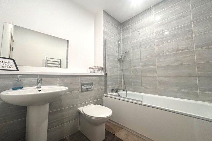 1 Bedroom Flat To Rent In Coventry Road, Birmingham, B25