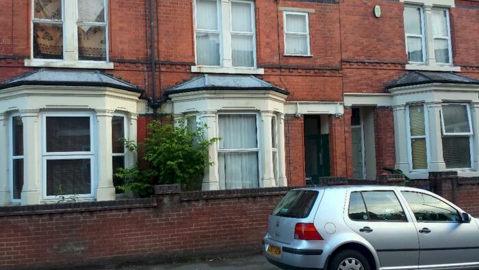 1 Bedroom Flat To Rent In Beech Avenue, Nottingham, Nottinghamshire, NG7
