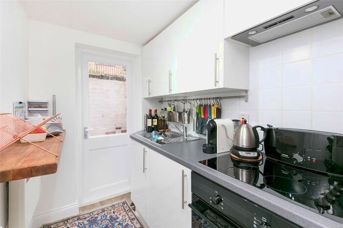 1 Bedroom Flat To Rent In Copenhagen Street, London, N1