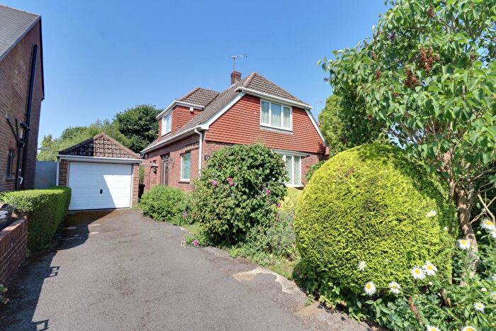 3 Bedroom Detached House For Sale In Ferndale, Waterlooville, PO7