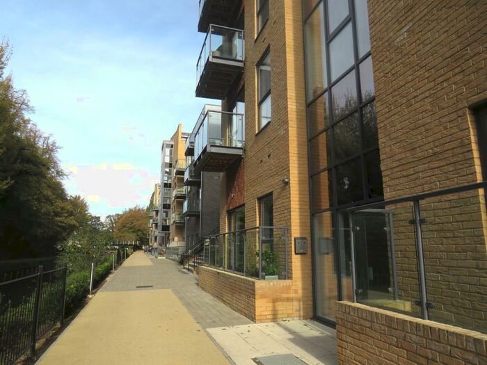 2 Bedroom Apartment To Rent In The Embankment, Hemel Hempstead, HP3