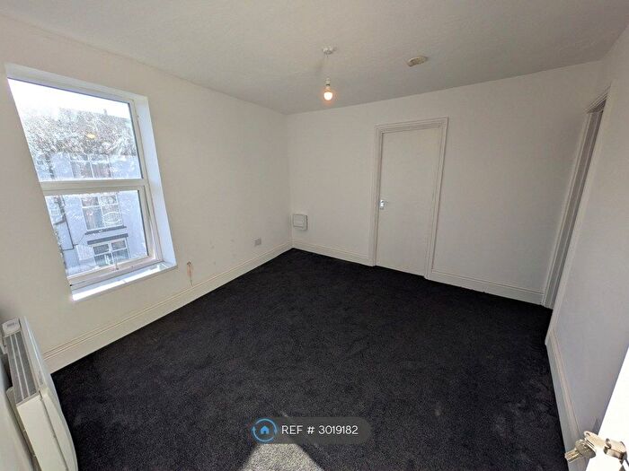 1 Bedroom Flat To Rent In Braithwaite St, Blackpool, FY1
