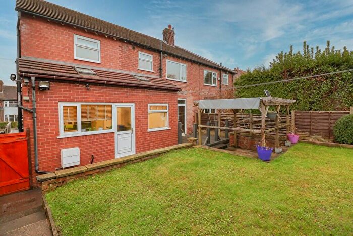 4 Bedroom Semi-Detached House For Sale In Woodfield Avenue, Hyde, SK14