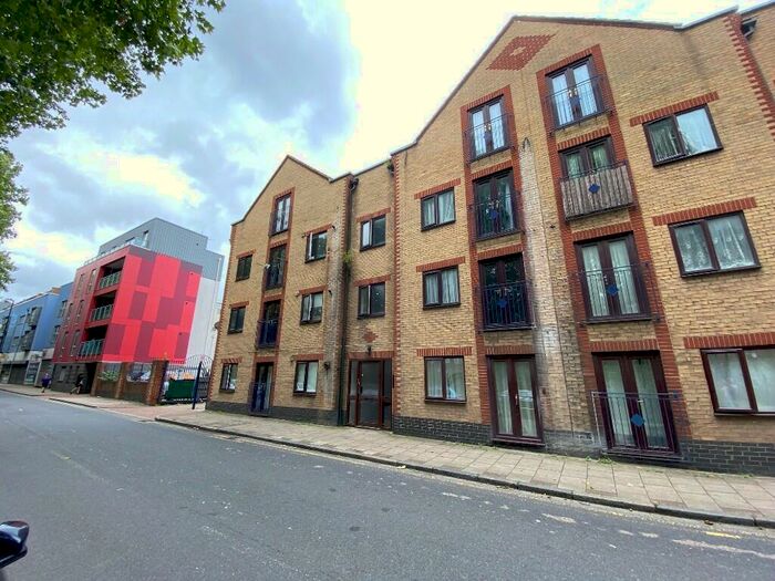 1 Bedroom Flat To Rent In Albert Road, London, E16