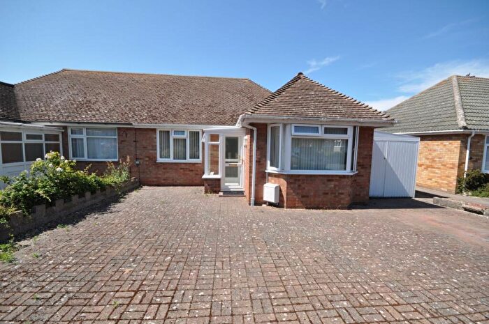 2 Bedroom Semi-Detached Bungalow For Sale In Walden Way, Frinton-on-sea, CO13
