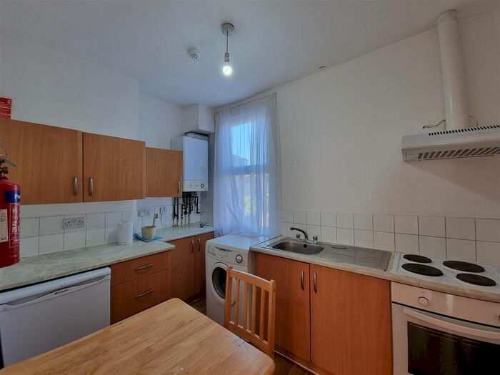 Studio To Rent In Etherley Road, Tottenham, London, N15