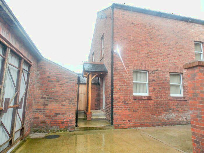 2 Bedroom Flat To Rent In Warwick Square, Carlisle, CA1
