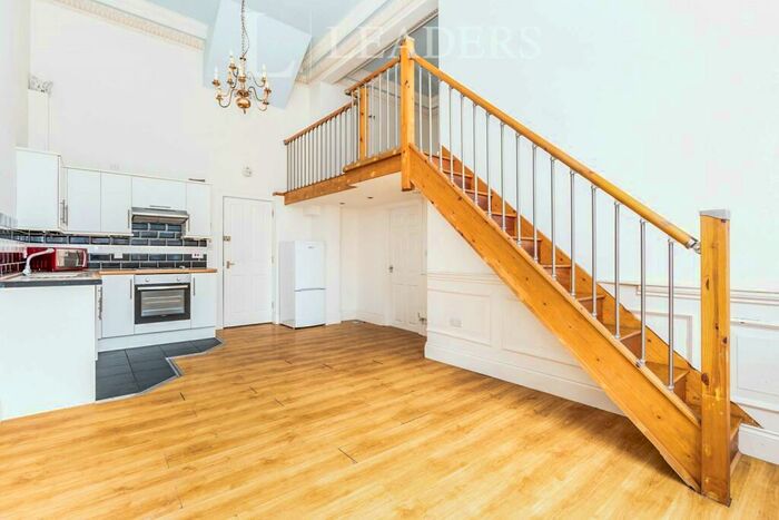 1 Bedroom Apartment To Rent In Shirley Road, SO15