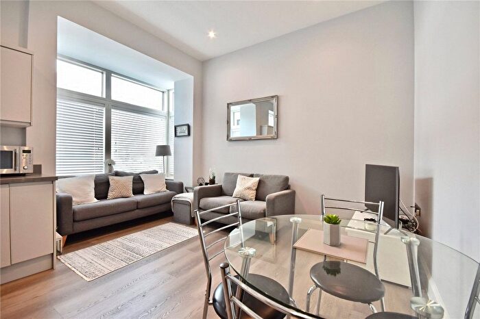 2 Bedroom Flat To Rent In Challenge Court, Leatherhead, Surrey, KT22