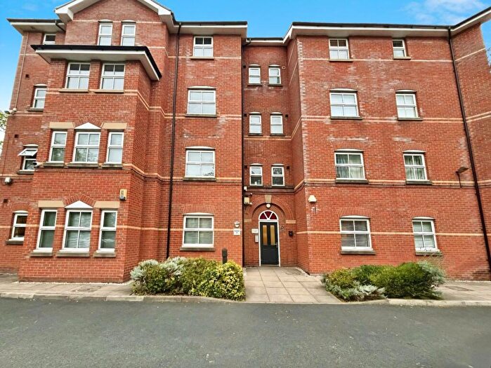 2 Bedroom Flat To Rent In Hart Road, Manchester, Greater Manchester, M14