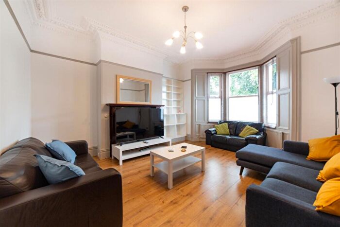 7 Bedroom Terraced House To Rent In £pppw - Osborne Avenue, Jesmond, NE2