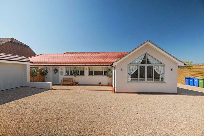 4 Bedroom Detached Bungalow For Sale In Hearts Delight Road, Tunstall, Sittingbourne, Kent, ME9