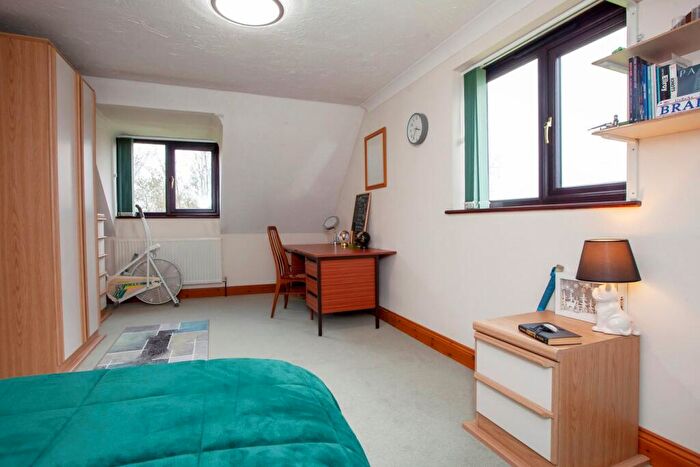 4 Bedroom Detached House For Sale In Styles Meadow, Frome, BA11