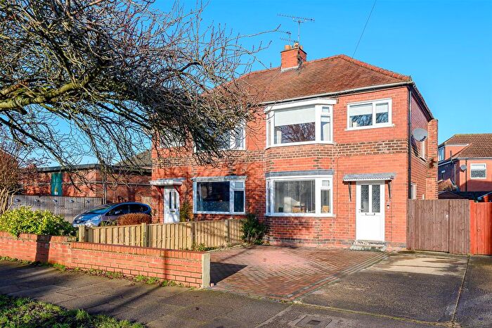 3 Bedroom Semi Detached House For Sale In Broadway, Fulford, York, YO10