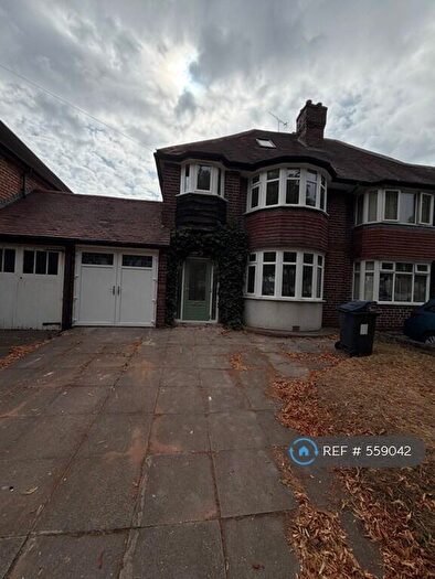 4 Bedroom Semi Detached House To Rent In Fox Hollies Road, Birmingham, B28