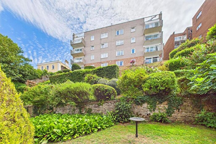 2 Bedroom Flat To Rent In Wellington Terrace, Clevedon, BS21