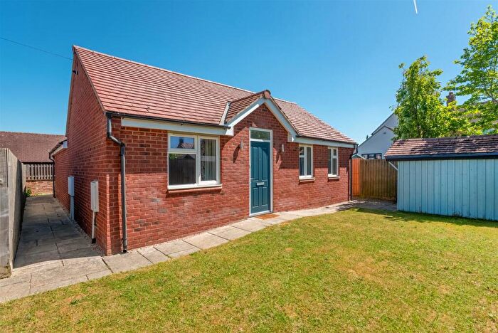 3 Bedroom Bungalow For Sale In Queens Close, Shipston-On-Stour, CV36