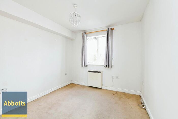 2 Bedroom Apartment To Rent In Parkinson Drive, Chelmsford, CM1