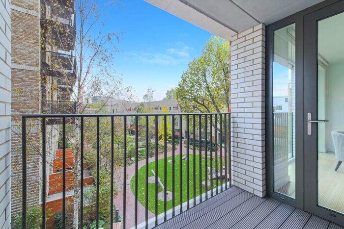 1 Bedroom Flat For Sale In Elephant Park, Sayer Street, Elephant And Castle, London, SE17
