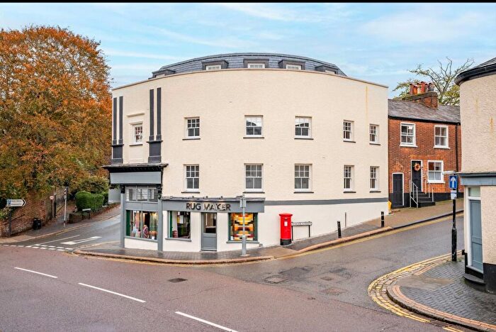 1 Bedroom Apartment To Rent In Verulam Road, St Albans, Hertfordshire, AL3