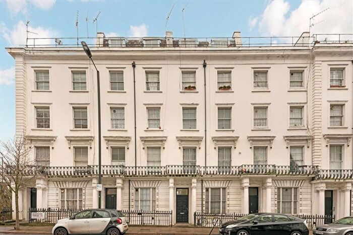 1 Bedroom Flat To Rent In Gloucester Terrace, London, W2