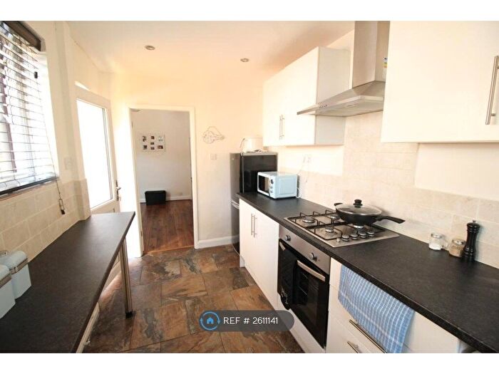 2 Bedroom Terraced House To Rent In Mafeking Street, Nottingham, NG2