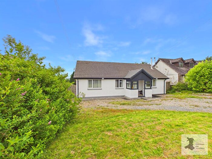 3 Bedroom Bungalow For Sale In Capel Iwan, Newcastle Emlyn, SA38