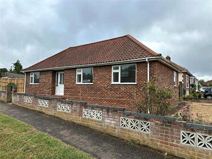 3 Bedroom Bungalow To Rent In Aerodrome Road, Norwich, Norfolk, NR7