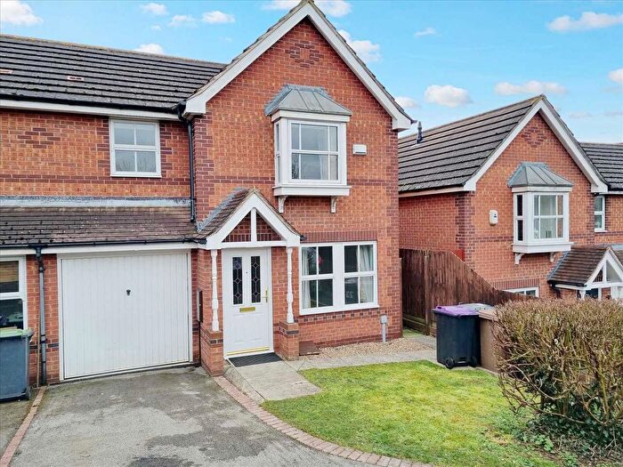 3 Bedroom Semi-Detached House For Sale In Sheldrake Road, Sleaford, NG34