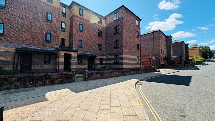 1 Bedroom Flat To Rent In Berlington Court, Bristol, BS1