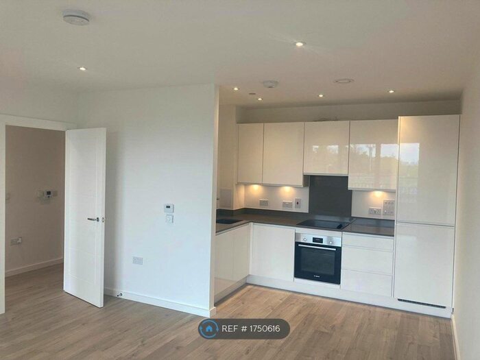 1 Bedroom Flat To Rent In Silley Weir Promenade, London, E16