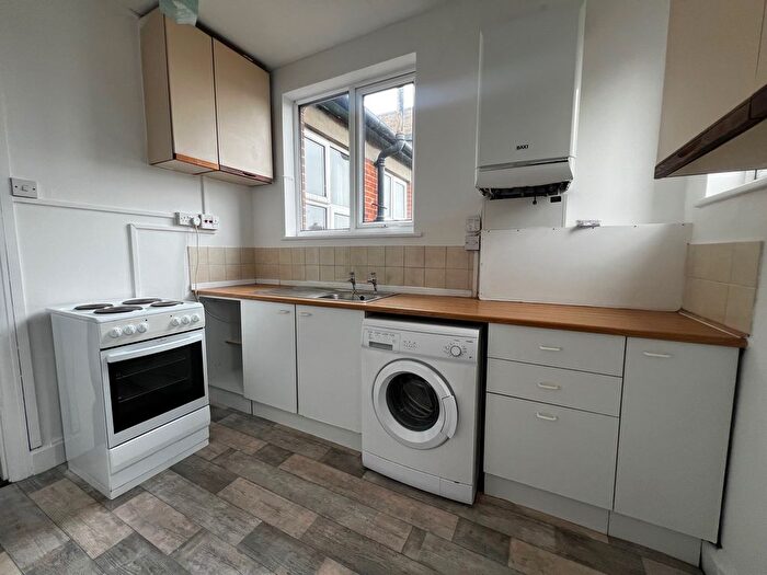 2 Bedroom Flat To Rent In Beach Station Road, Felixstowe, IP11