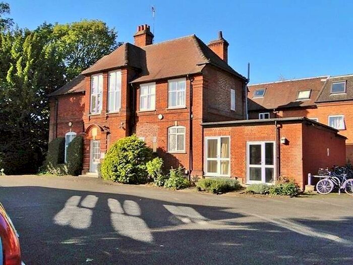 1 Bedroom Flat To Rent In Harvey Goodwin Gardens Cambridge, Cambridge, CB4