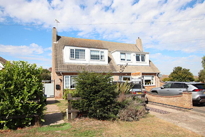 3 Bedroom Semi-Detached House For Sale In Holland On Sea, CO15