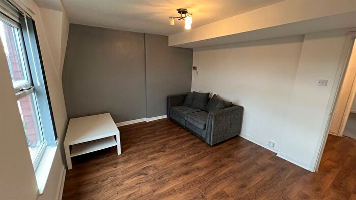 1 Bedroom Apartment To Rent In Circular Road, Didsbury, M20