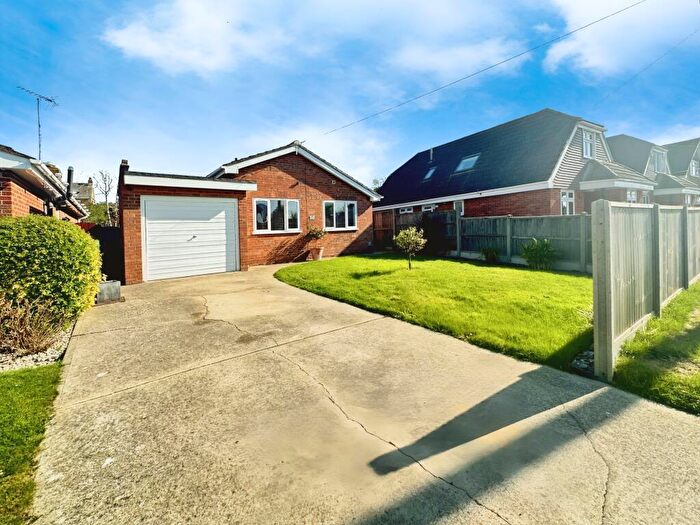 3 Bedroom Detached House For Sale In Tudux, Drake Avenue, Minster-on-sea, Kent, ME12