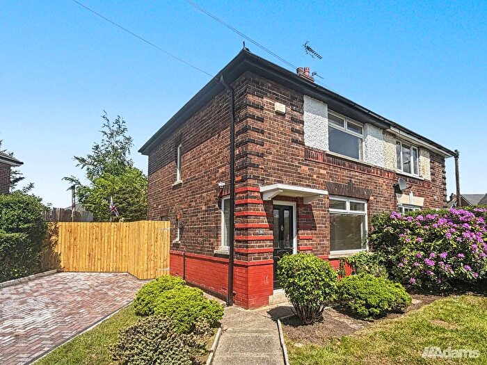 3 Bedroom Semi-Detached House For Sale In Moor Lane, Widnes, WA8