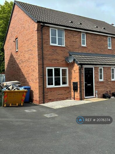 3 Bedroom Semi-Detached House To Rent In Newham Close, Derby, DE22