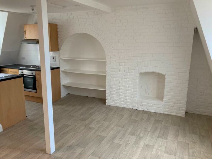 Studio To Rent In A Old Street (), EC1V