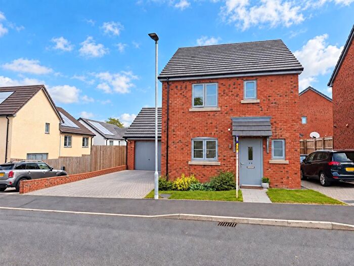 3 Bedroom Detached House For Sale In Oakfield View, Credenhill, Hereford, HR4