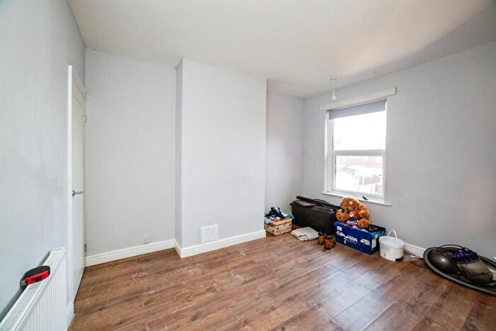 2 Bedroom Terraced House For Sale In High Street, Shafton, Barnsley, S72