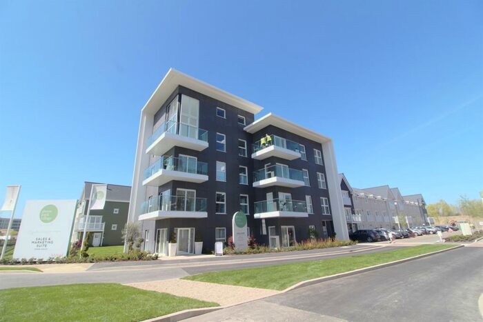 2 Bedroom Apartment To Rent In Sunapee Road, Reading, RG2