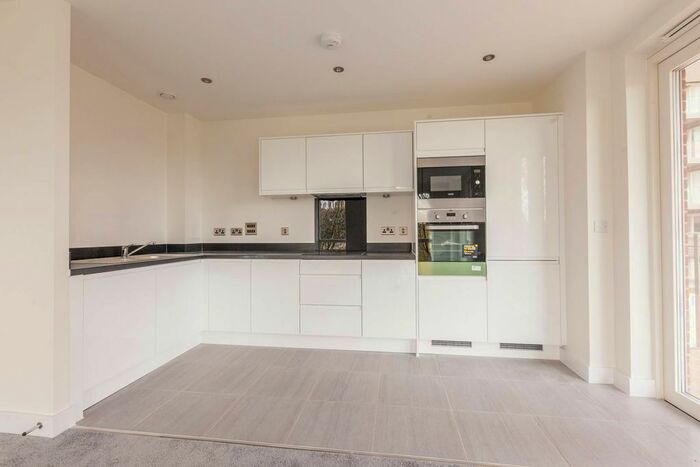 3 Bedroom Flat To Rent In Gayton Road, Harrow, HA1