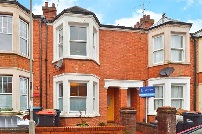 3 Bedroom Terraced House For Sale In Peel Road, Wolverton, Milton Keynes, Buckinghamshire, MK12