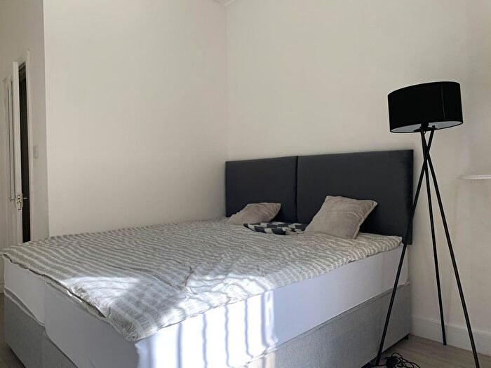 2 Bedroom Flat To Rent In Ash Tree Road, Crumpsall, Manchester, M8