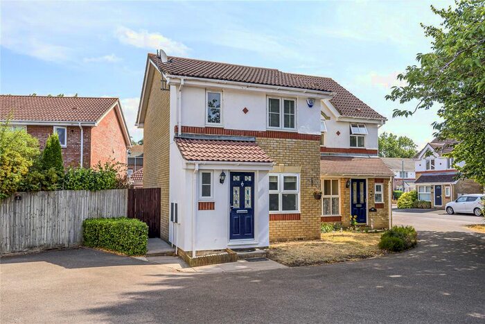 3 Bedroom Semi-Detached House To Rent In Blackmead, Riverhead, Sevenoaks, Kent, TN13