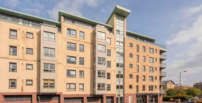 2 Bedroom Flat To Rent In Lindsay Road, Edinburgh, EH6