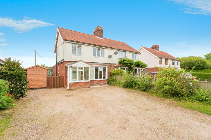 3 Bedroom Semi-Detached House For Sale In Norwich Road, Cromer, Norfolk, NR27