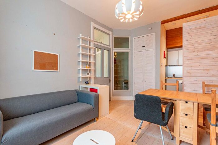 1 Bedroom Flat To Rent In Dickson Street, Edinburgh, EH6