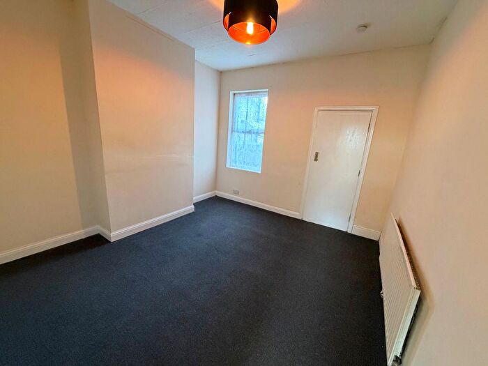3 Bedroom Terraced House To Rent In Queen Marys Road, Coventry, CV6